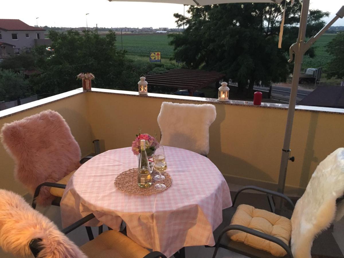 Remi Apartment Umag Exterior foto